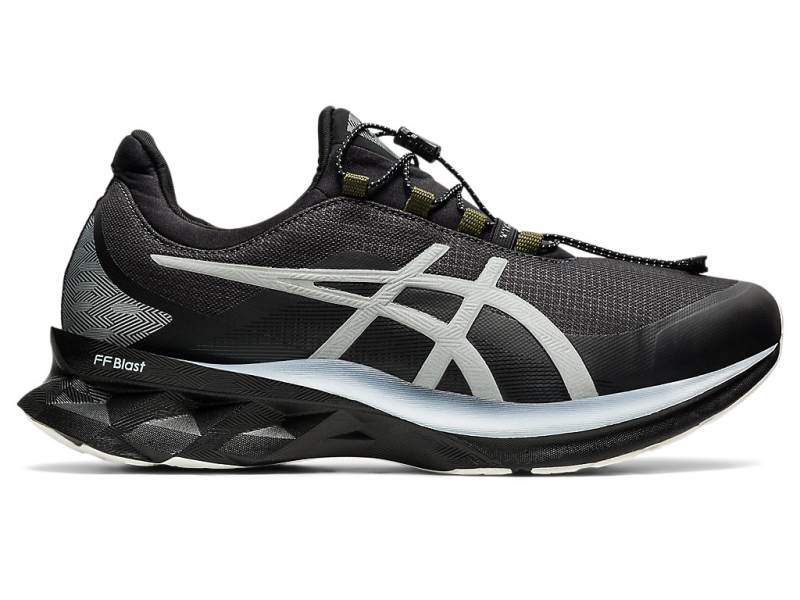 Sapatilhas Running Asics NOVABLAST Homem Pretas, 4634A713.618